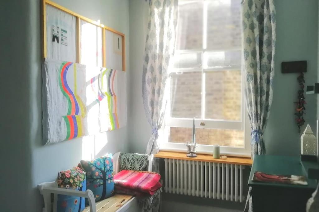 Charming London With Balcony 아파트 외부 사진